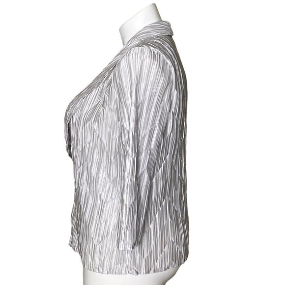 Chico's Travelers Chevron Pleated Jacket, Seagull Gray Women's Size 2 (L) - Picture 7 of 12